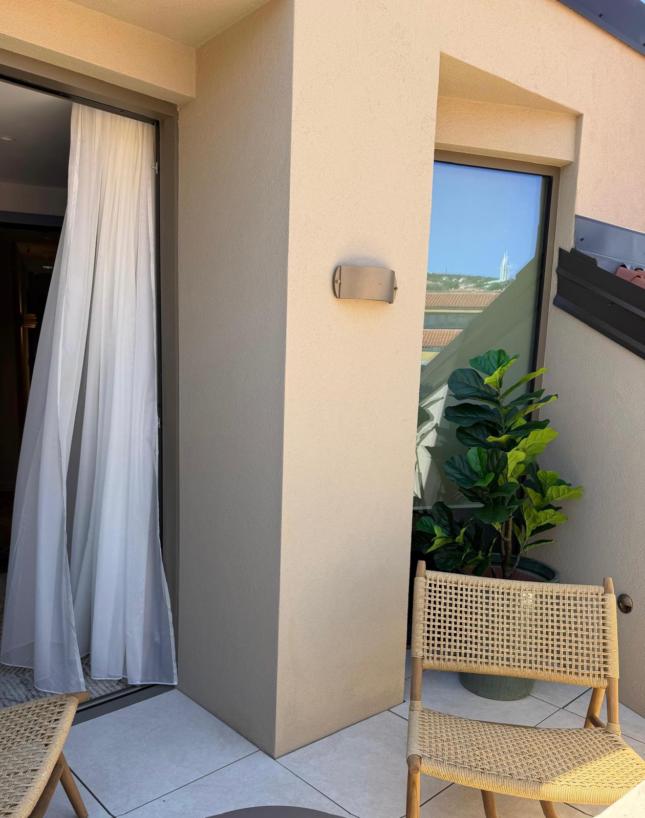 Deluxe room at Armerun Rijeka.
