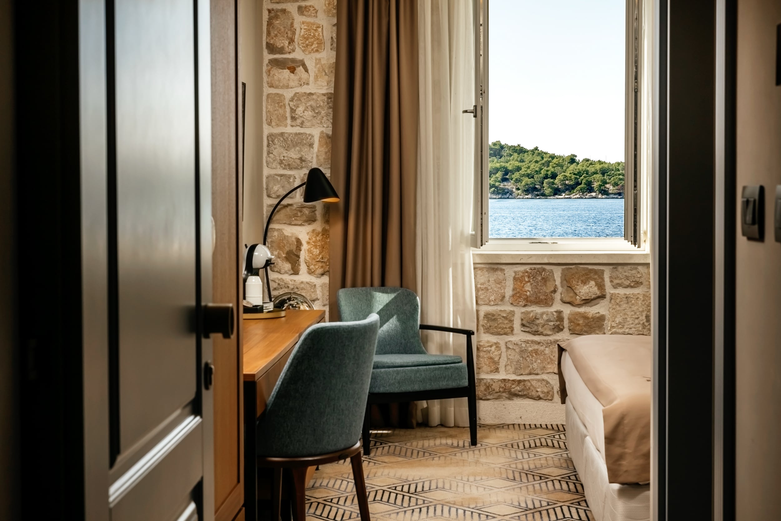 Superior room category visual for Armerun Šibenik.