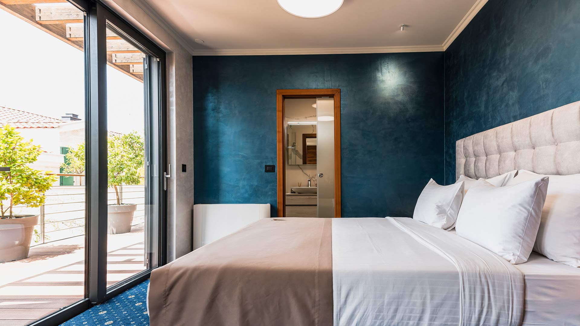 Premium Sea View & Loggia Residence